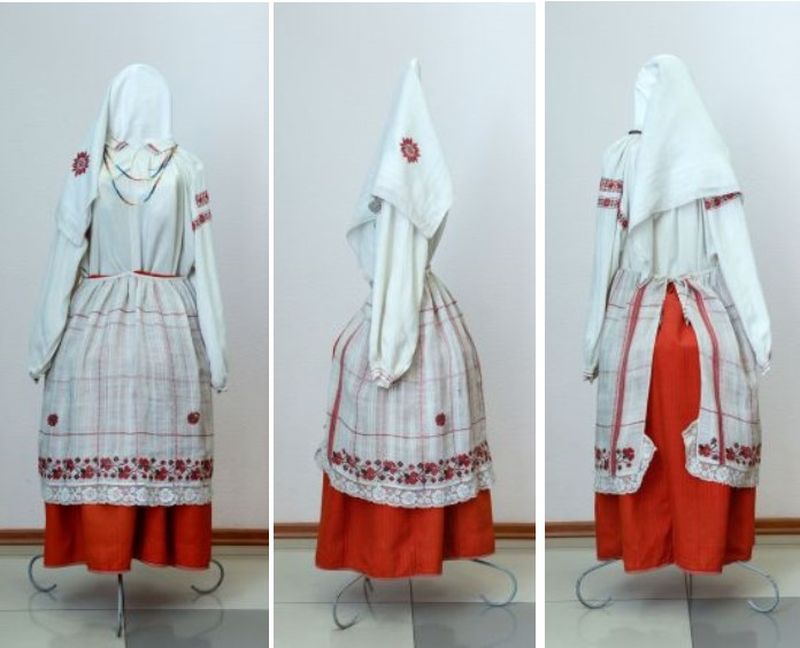 Костюм белорусский женский